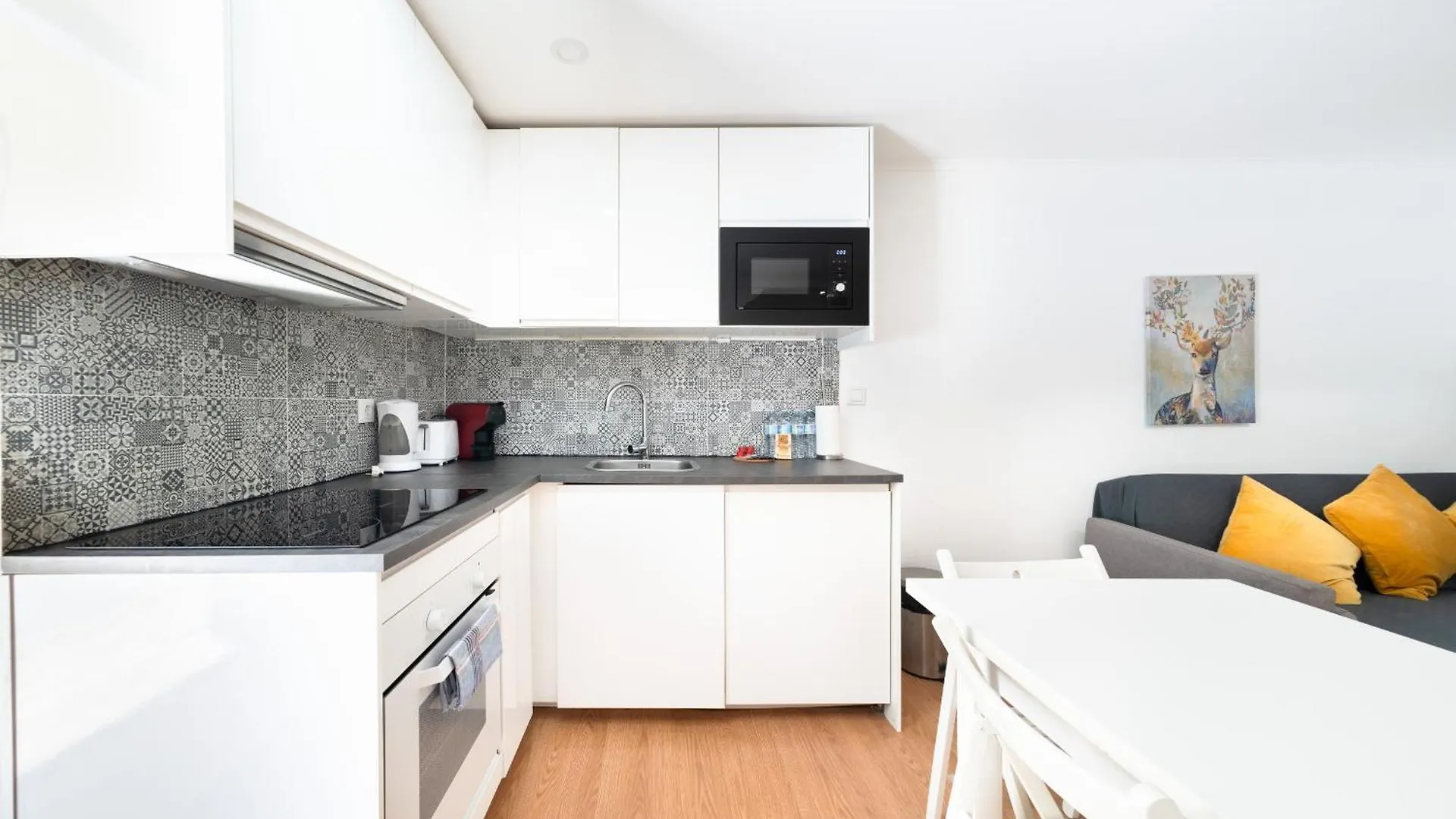 Central Retreat Lisboa Apartamento